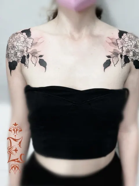 Un lavoro di Evelin La Rocca da White Garden Tattoo a Roma