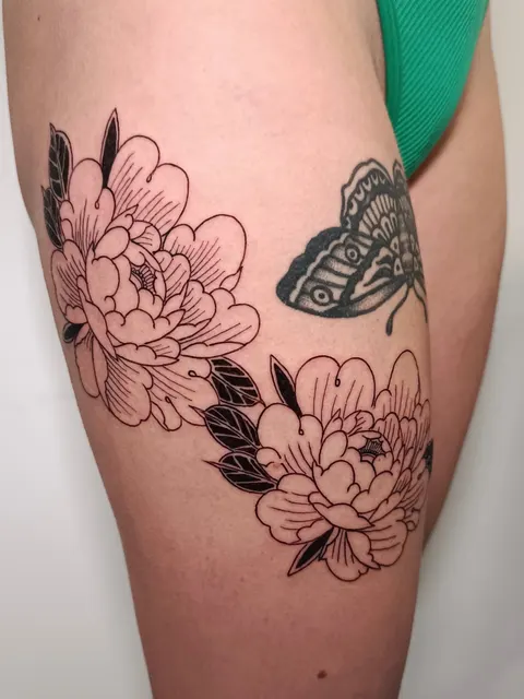 Un lavoro di Sara da White Garden Tattoo a Roma