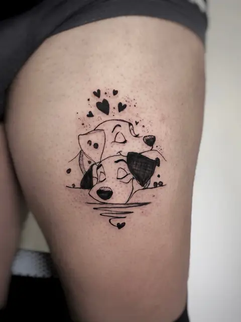 Tatuaggio: cuccioli della Carica dei 101 con cuori, di Amanda - White Garden Tattoo, Roma Colli Aniene