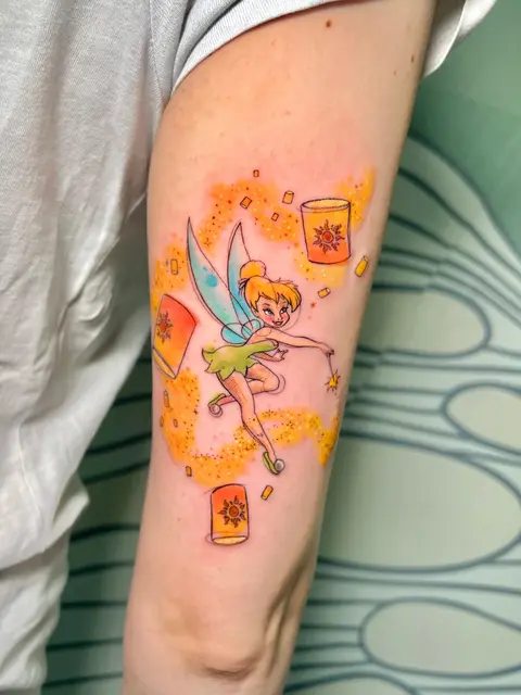 Tatuaggio: Trilli con le lanterne, a colori, di Giada - White Garden Tattoo, Roma Colli Aniene